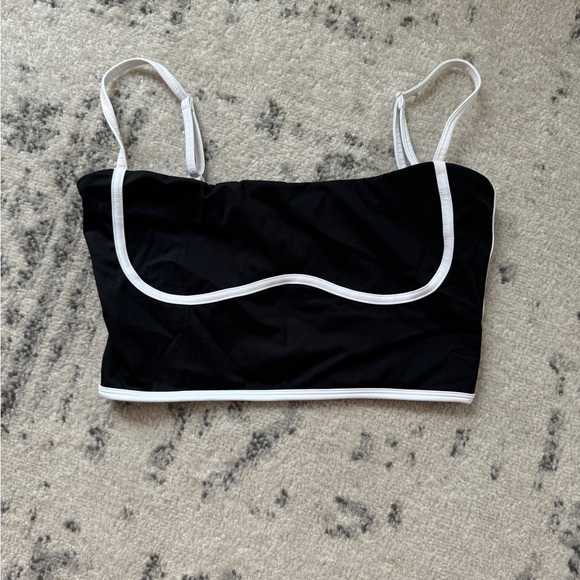 Black and White Sports Bra - Picture 1 of 2